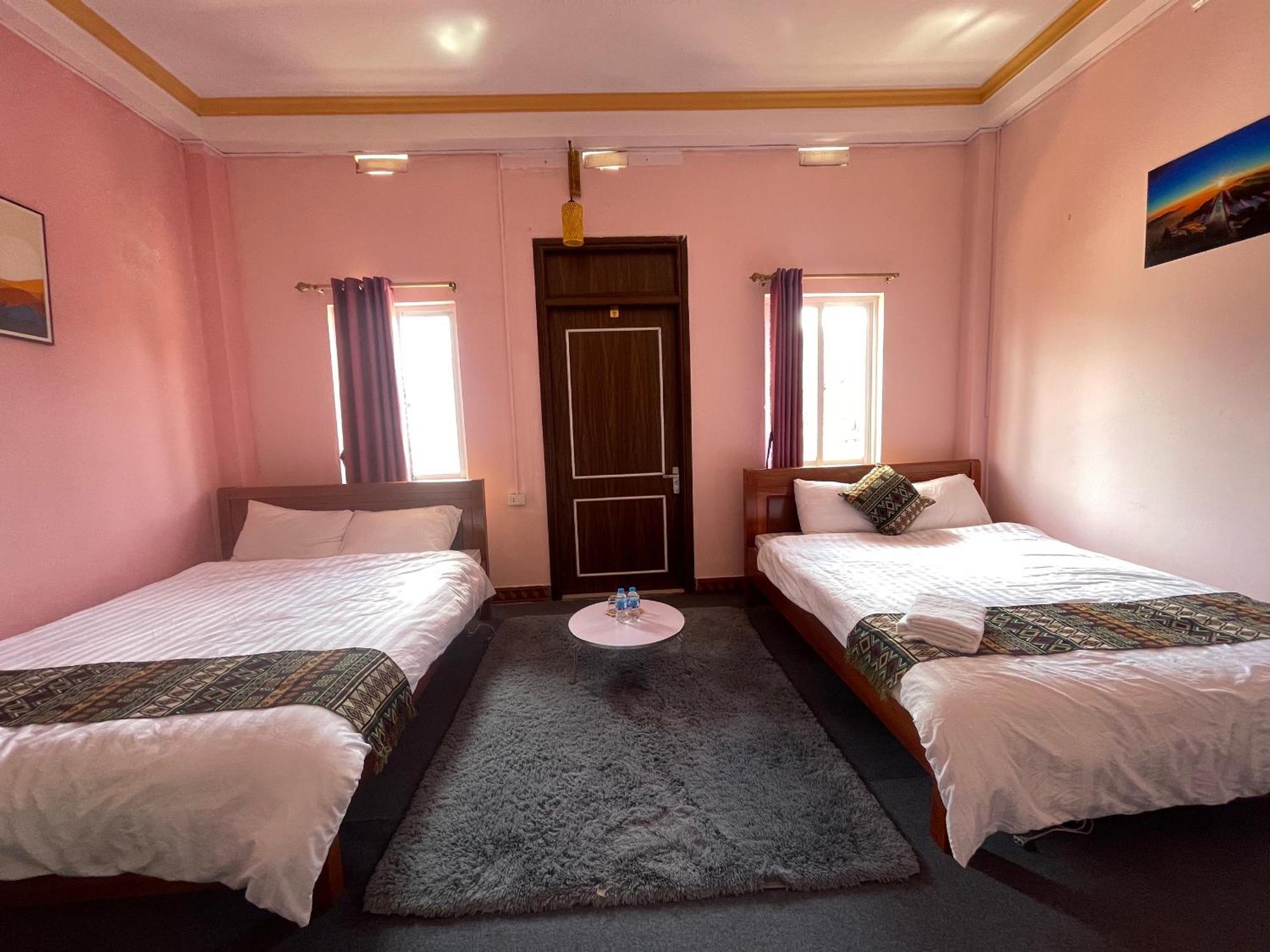 Nini Homestay Sapa Екстер'єр фото